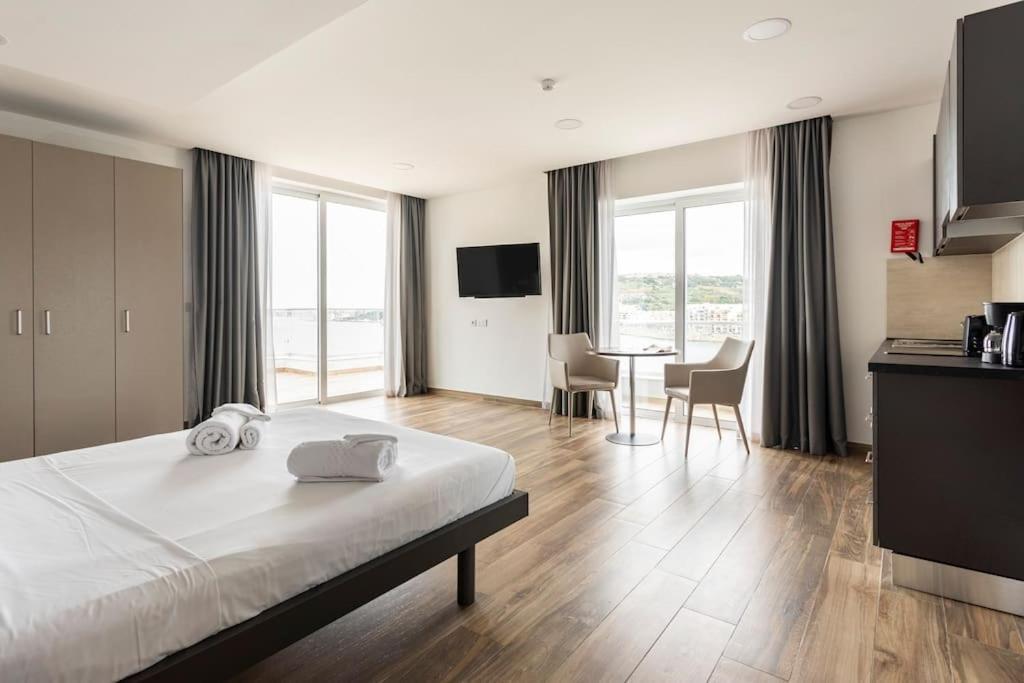 Seaview Stays St. Paul's Bay Exterior photo