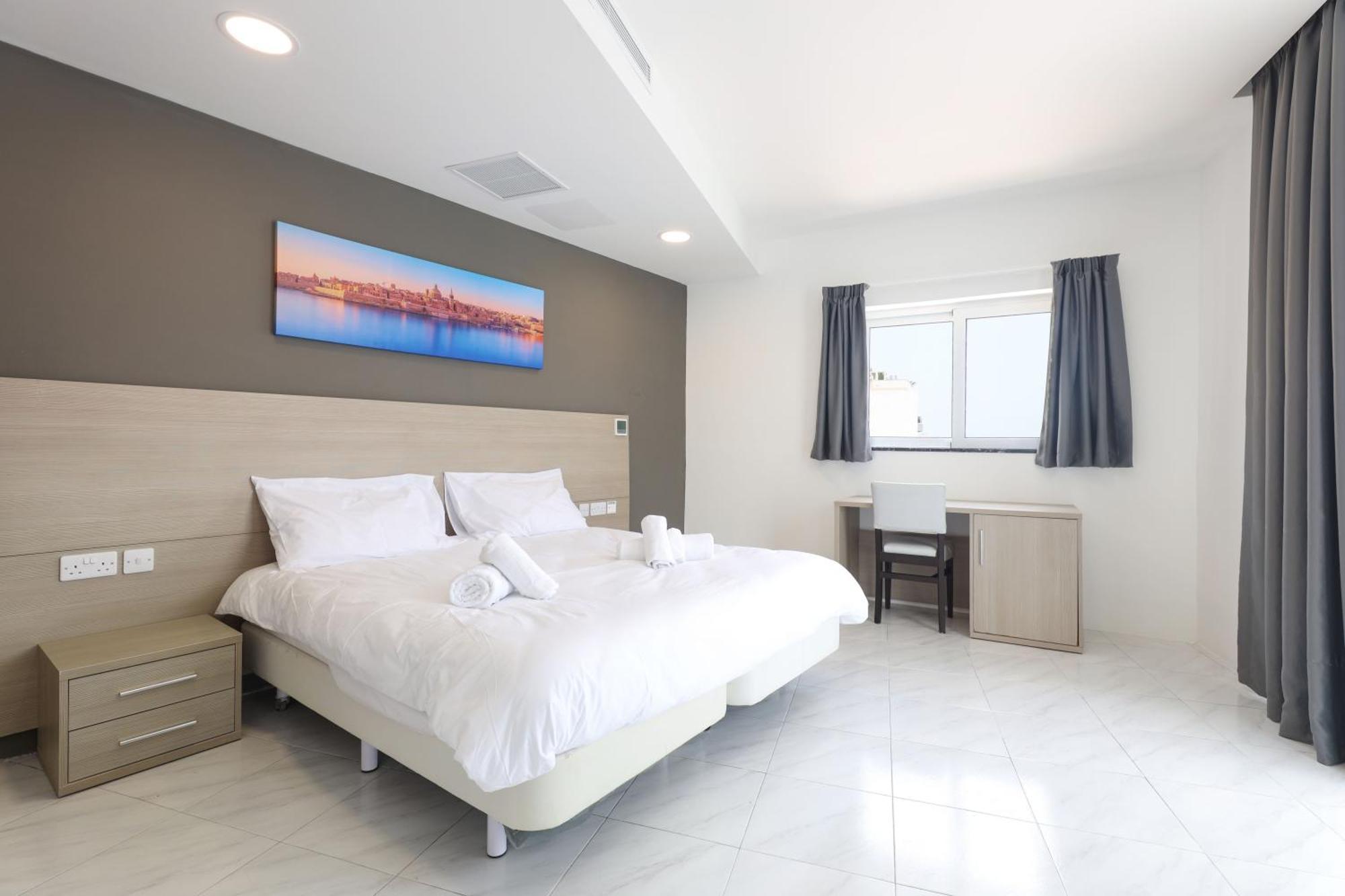 Seaview Stays St. Paul's Bay Room photo